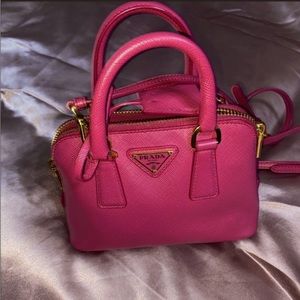 Great condition vintage prada mini promenade